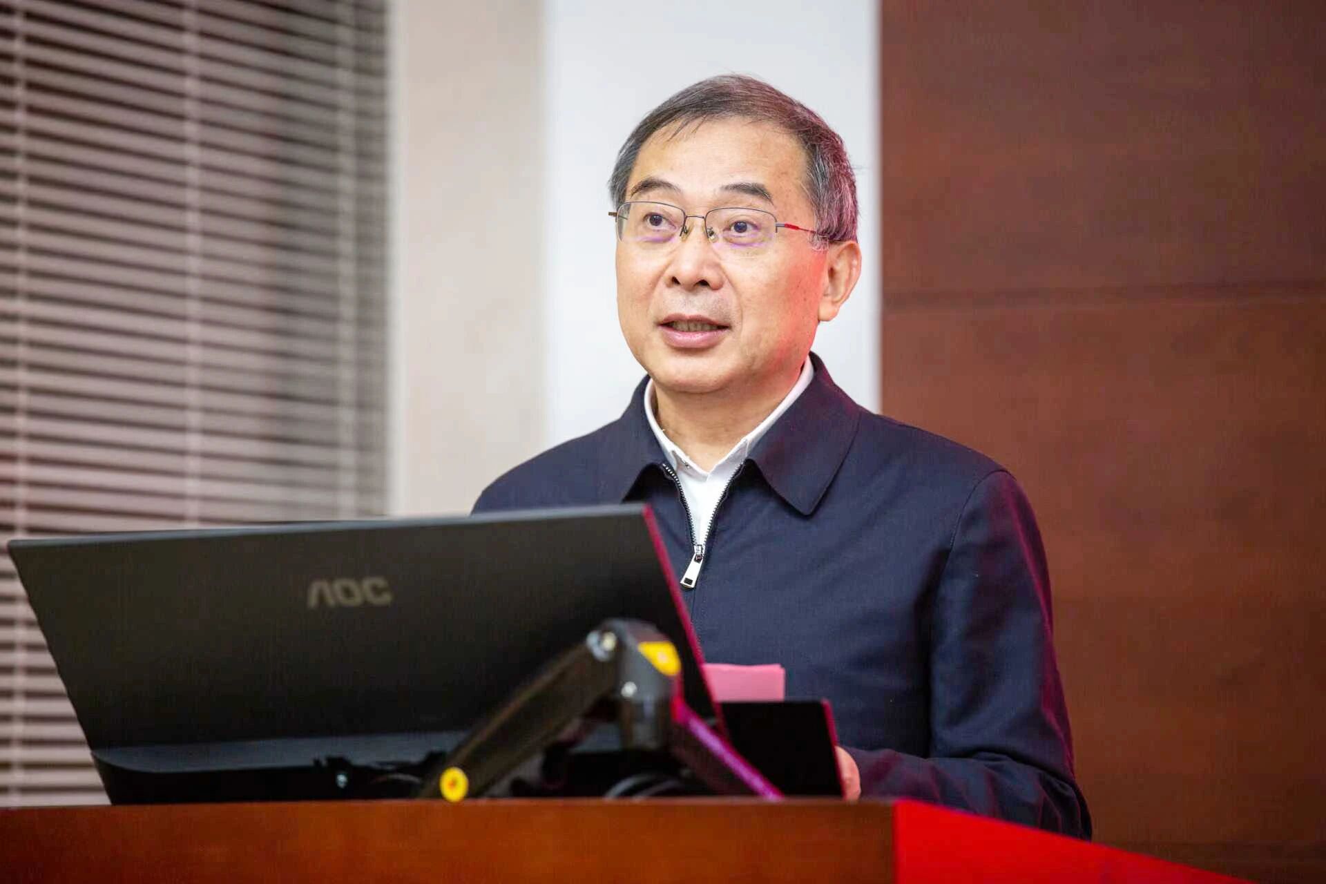 张兵院士主讲“成熙地理大讲堂”